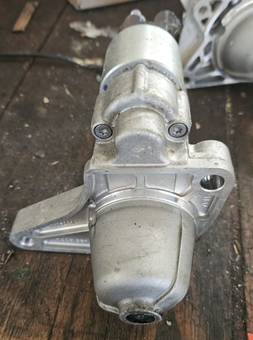 Jeep 1.0 1.3 Hybrid rozrusznik Fiat 500 Panda