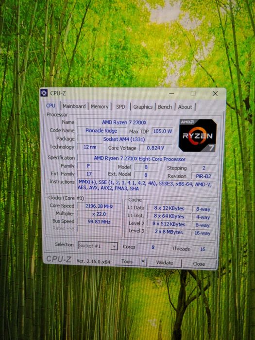 PC / Gaming Ryzen 7 2700x + GTX 1070 8gb