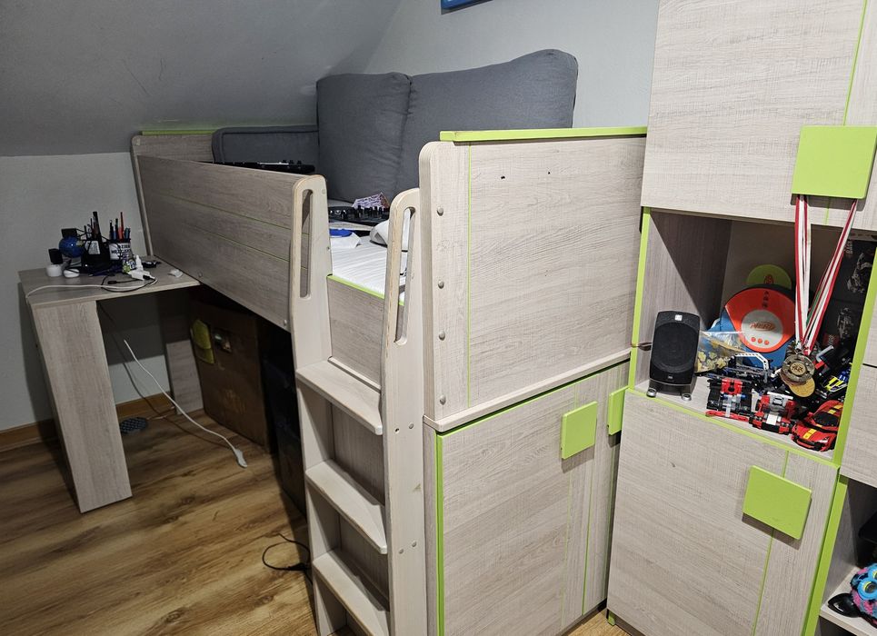 Komplet mebli dla dzieci