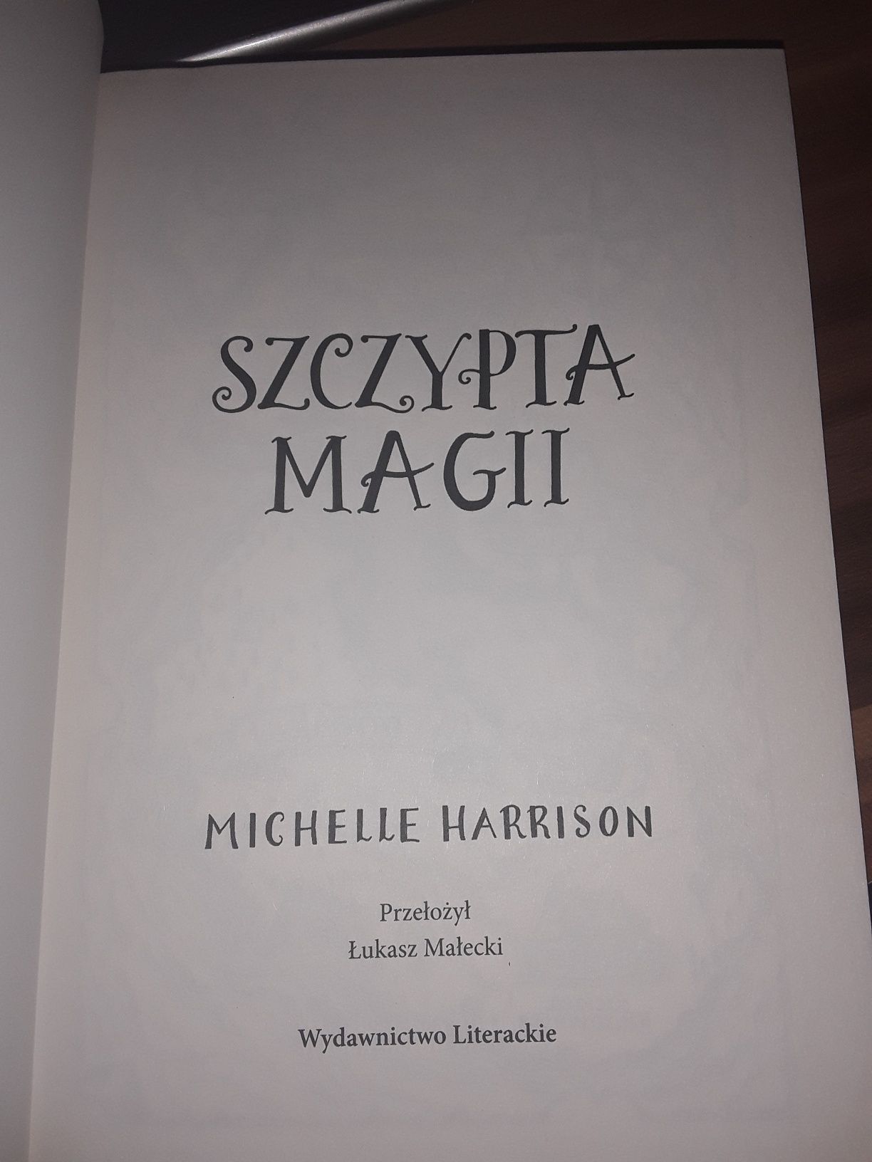 Szczypta magii Michelle Harrison