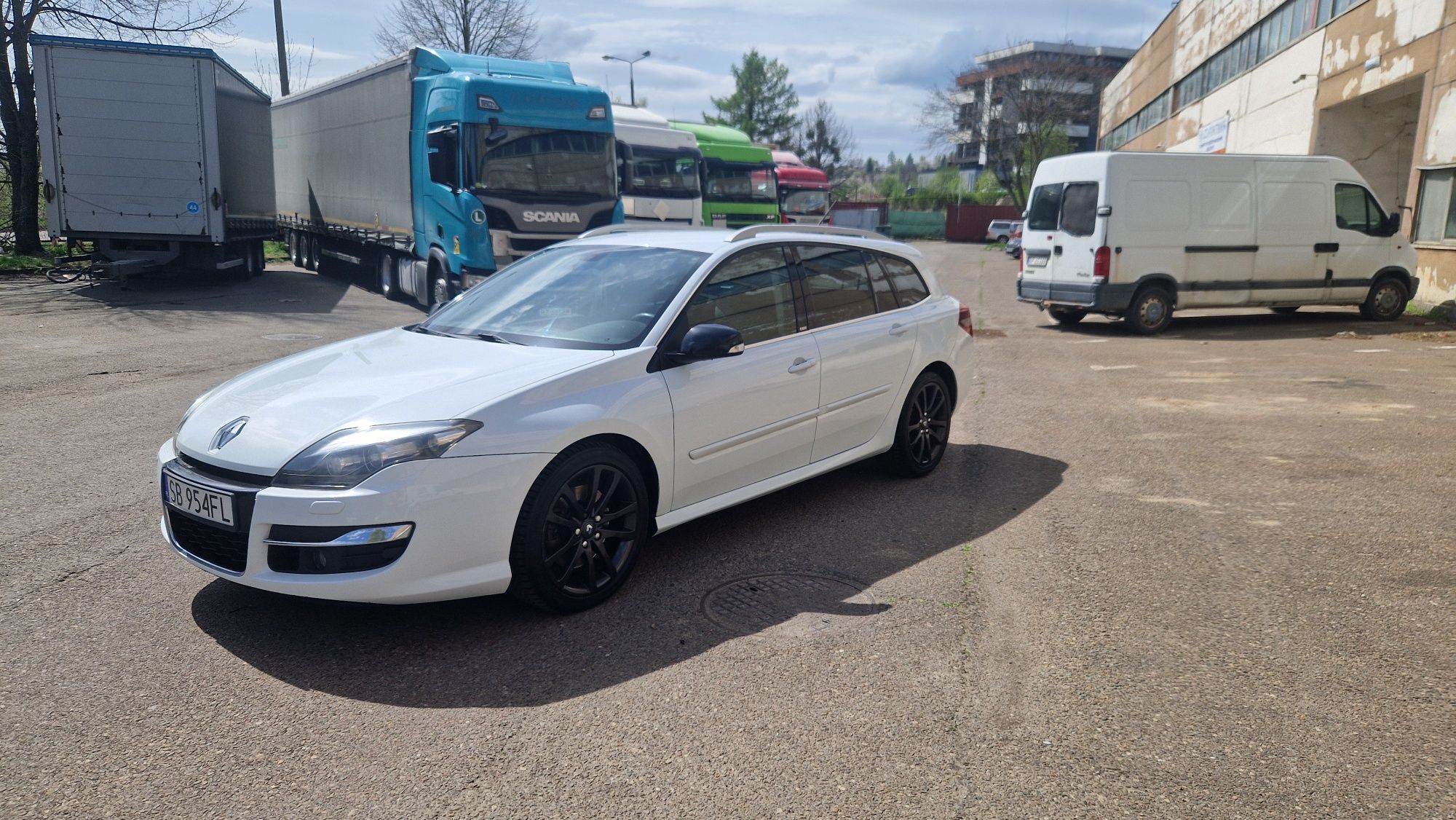 Renault Laguna 2.0 dci gt line 4control 173km bogate wyposażenie