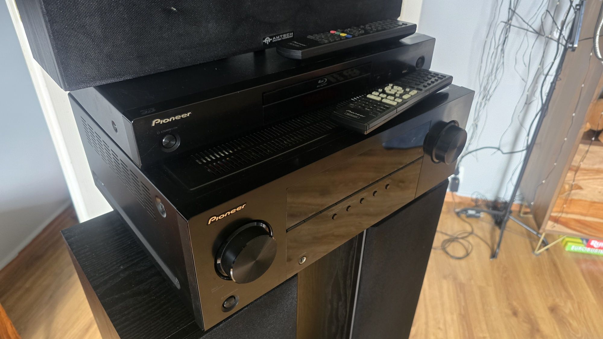 Zestaw kina domowego Pioneer , Amtech 5kolumn, amplituner, Blueray,