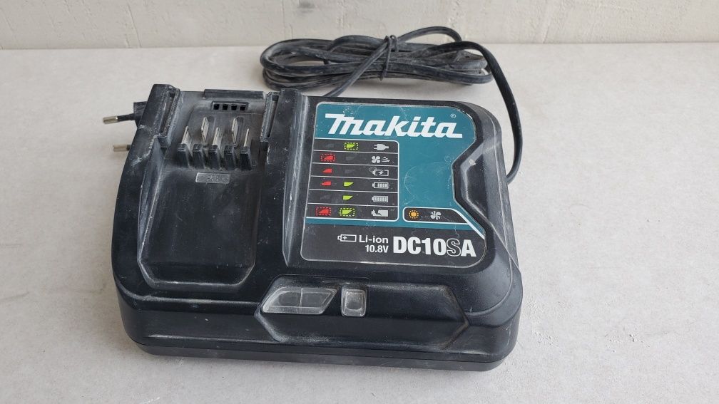 Продам ручний водяний плиткоріз Makita