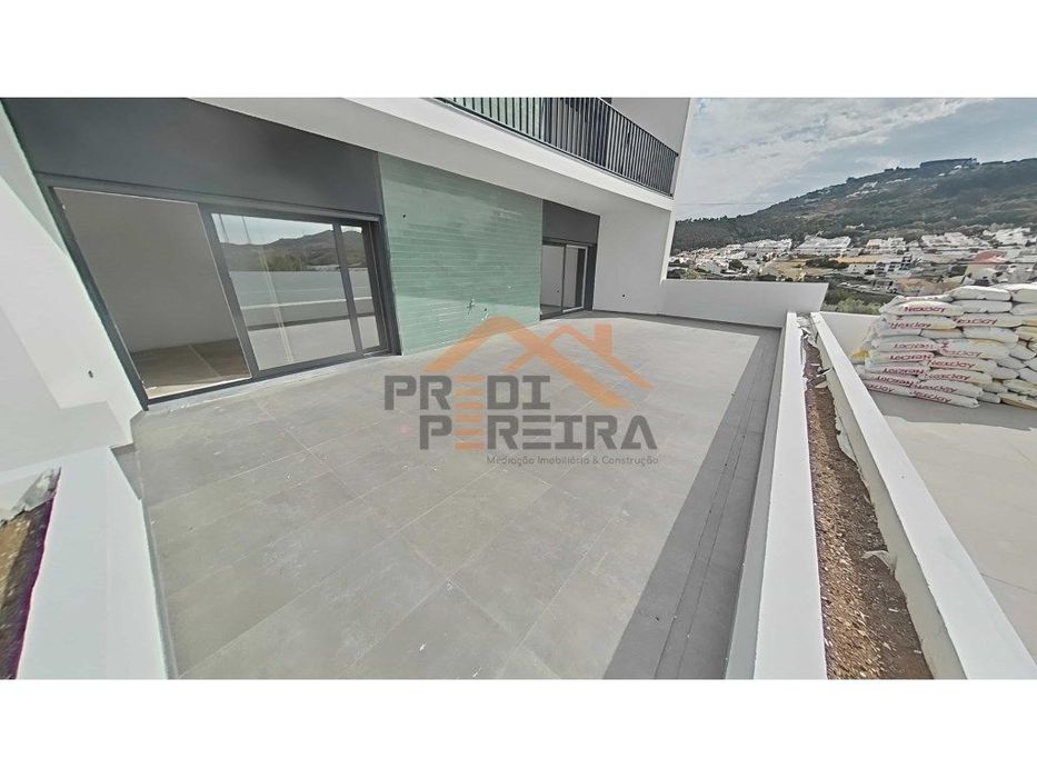 Ultimo T3 , com terraço!