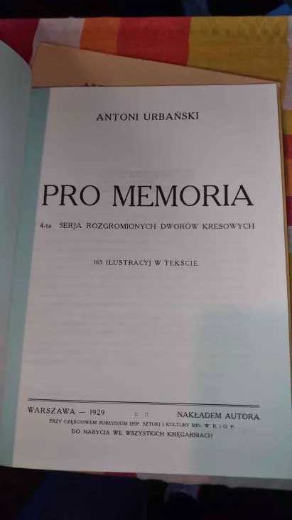 Antoni Urbański Memento kresowe
Pro Memoria Z czarnego szlaku Podzwonn