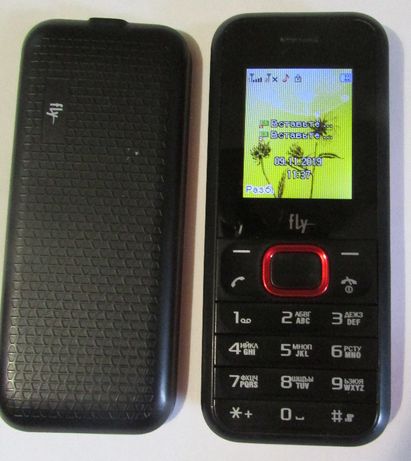 Мобильный телефон Fly DS107 на 2 карточки (условно рабочий)