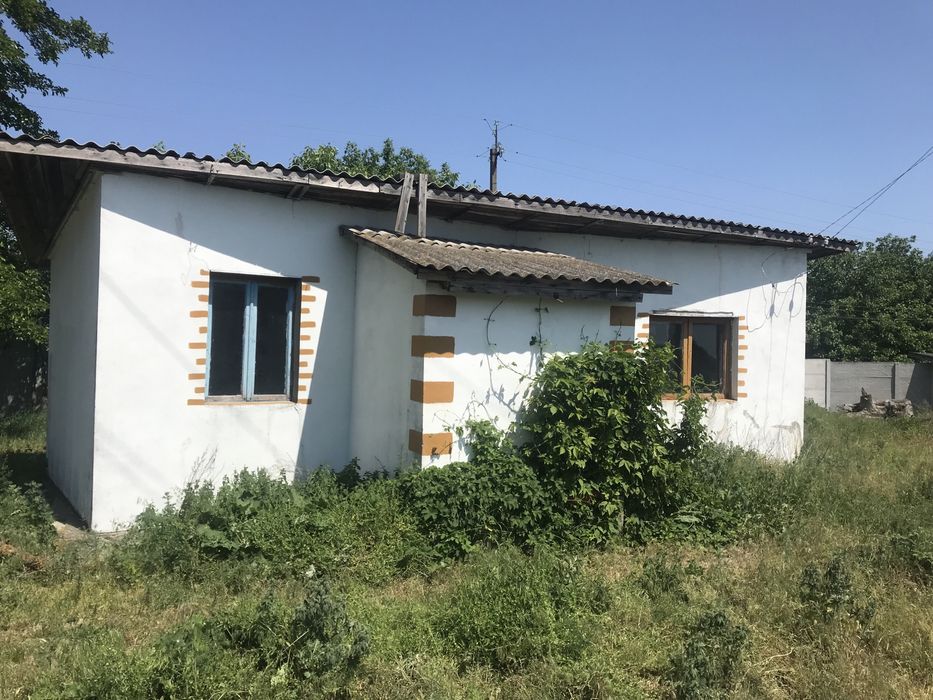 Продам ферму 5,65га землі, 3147м.кв. Будівель