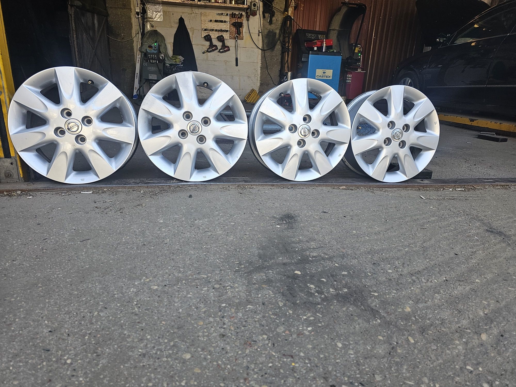 Felgi Aluminiowe Nissan Note R15 4x100 ET50-5.5J