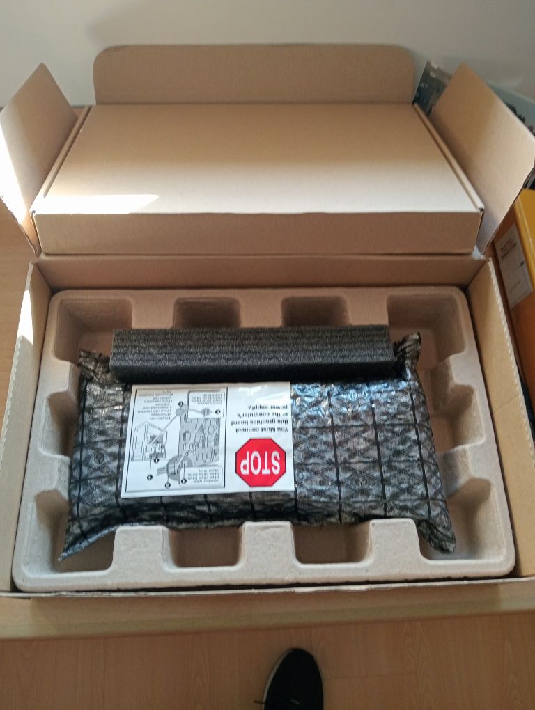 Placa gráfica SPPHIRE HD RADEON 5830