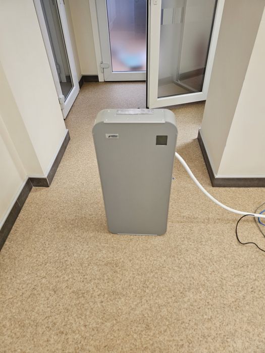 Стабілізатор напруги Вольтер "Smart 9" 9 кВт. 3шт.