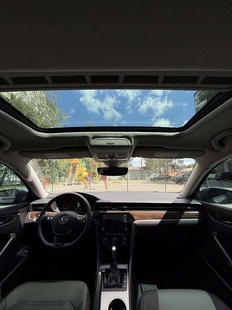 Volkswagen Passat B9 USA NMS 2 2021 2.0 бензин