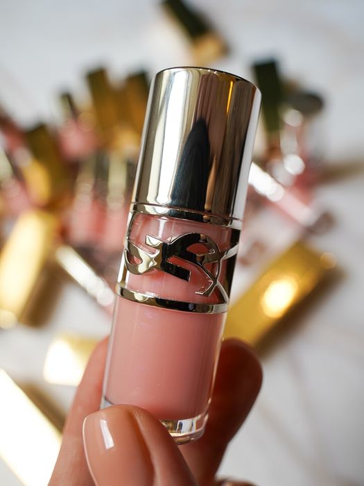 Блиск для губ Yves Saint Laurent Loveshine Plumping Lip Oil Gloss