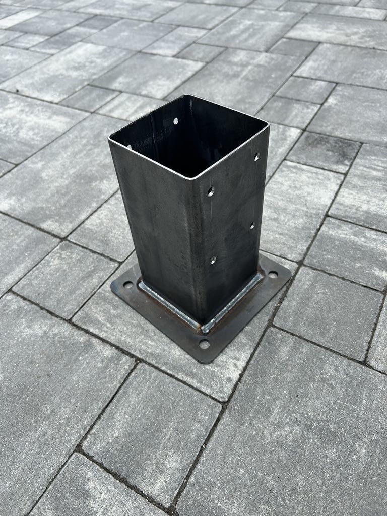 Łącznik stalowy 100x100x2