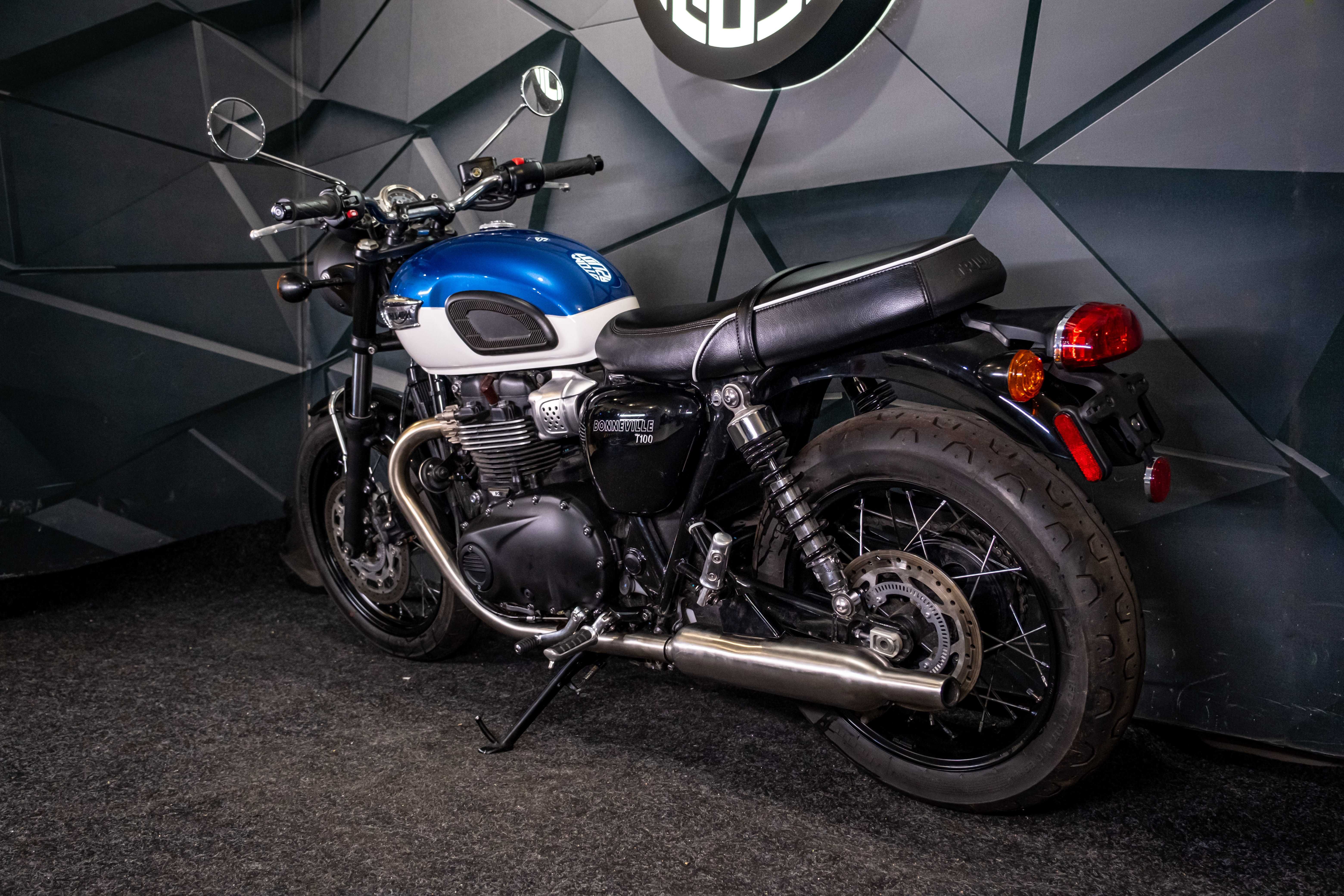 Triumph Bonneville T100