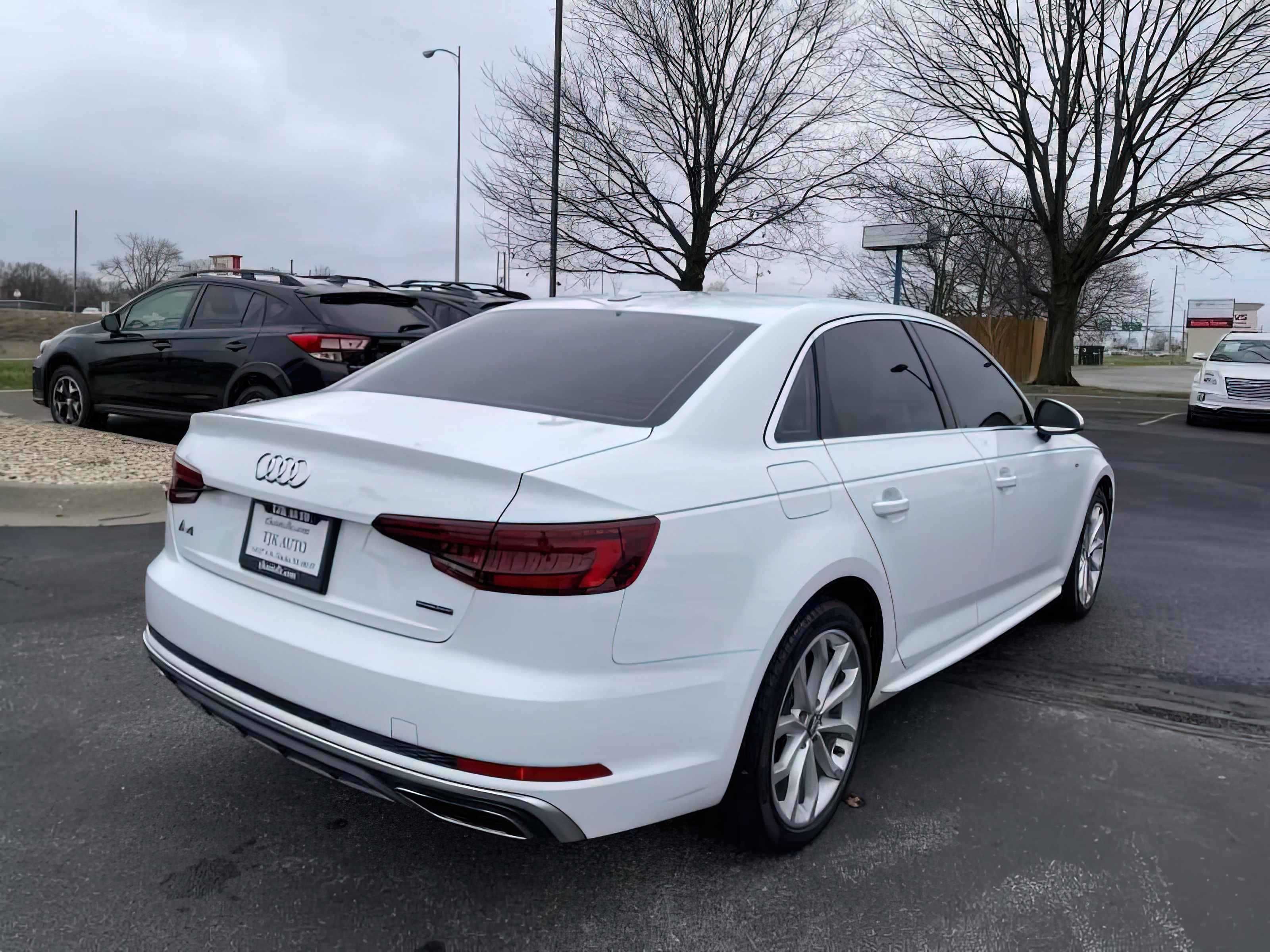 2019 Audi A4 2.0T quattro Premium