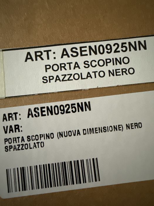 Agape Sen szczotka wc wiszaca czarny mat