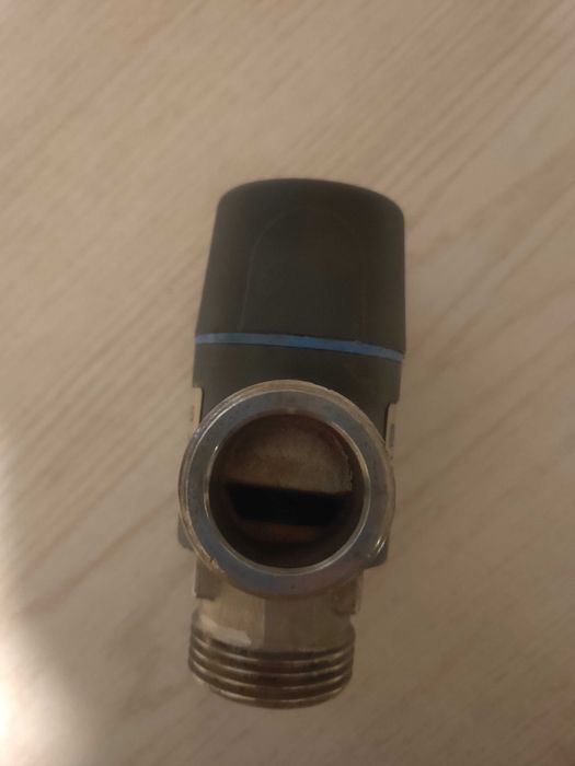 Afriso ATM363 zawór termostatyczny do podłogówki