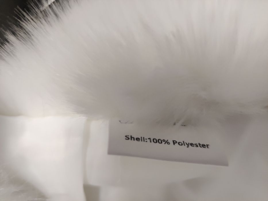 Biała peleryna na ślub, wesele