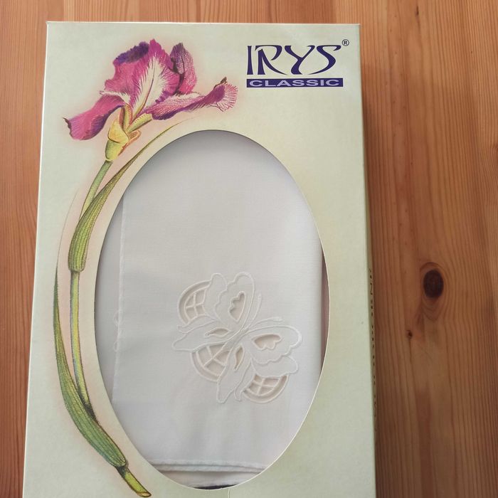 Obrus  nieużywany plamoodorny irys 150x220x8