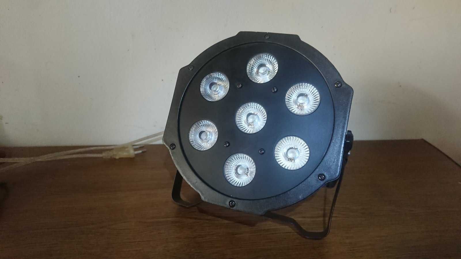 Світлодіодний прожектор для дискотеки 7 RGBW LED