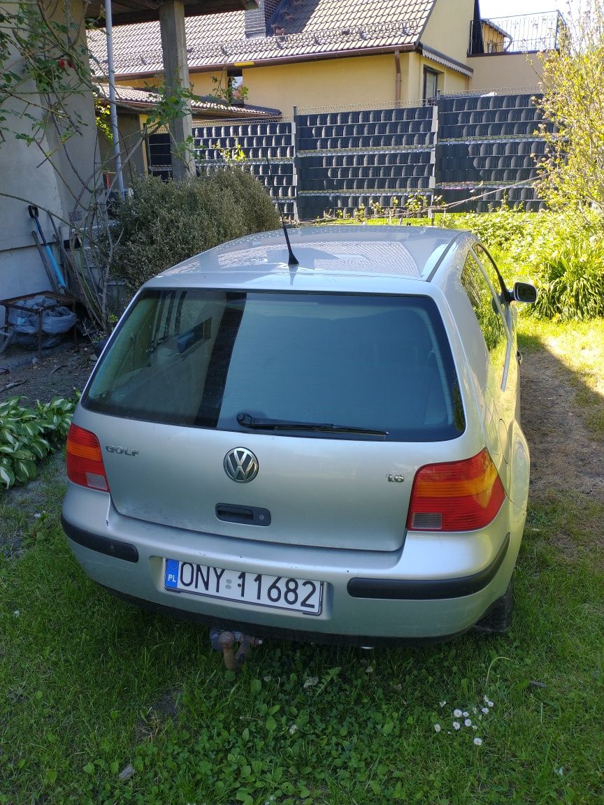 Volkswagen golf 1.6 Mpi 2001