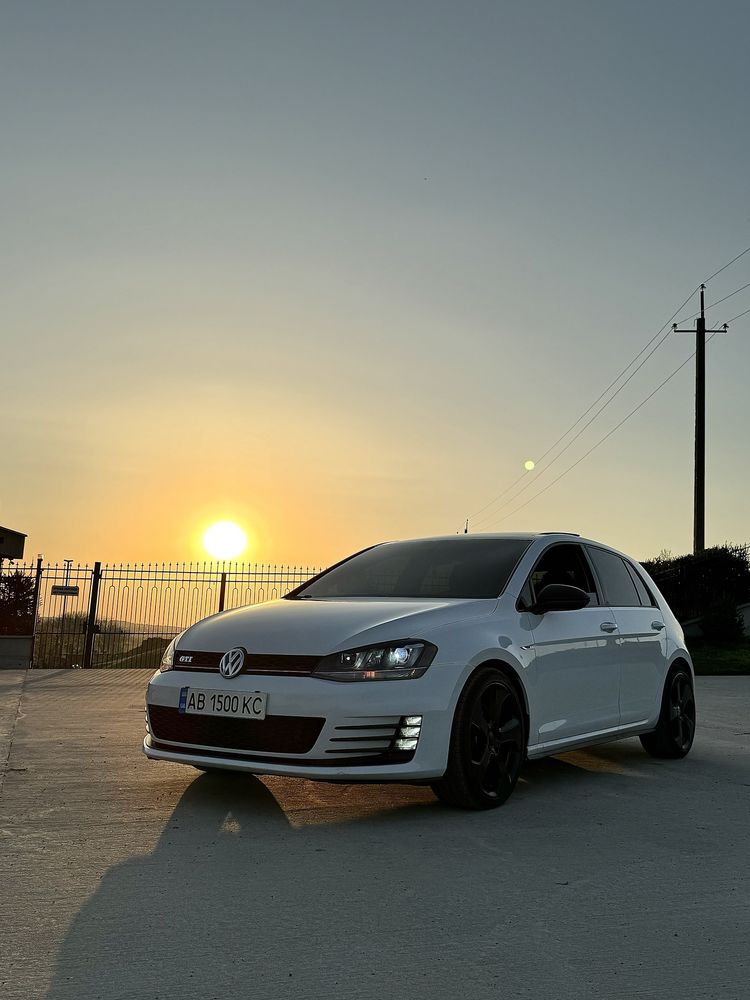 Volkswagen Golf 7 GTI