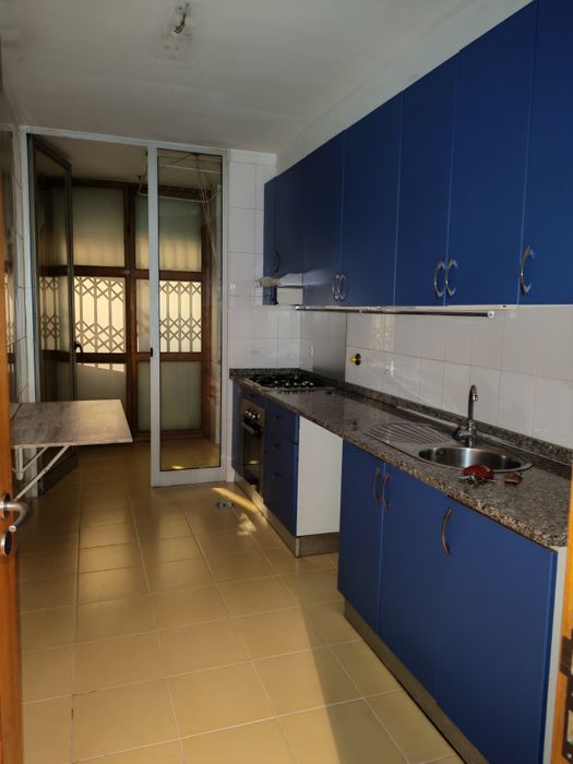 Arrenda-se T3 à Ponte da Pedra