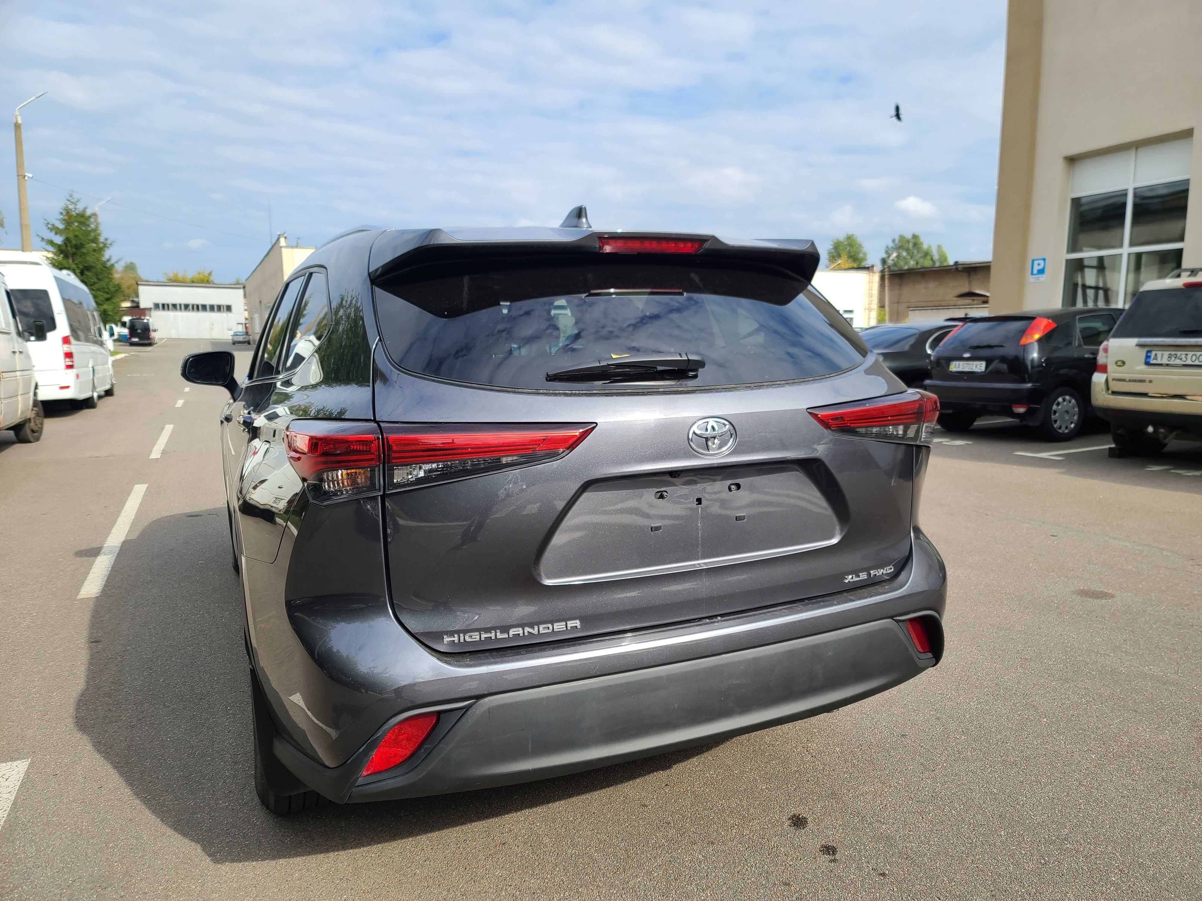 Toyota Highlander 2020