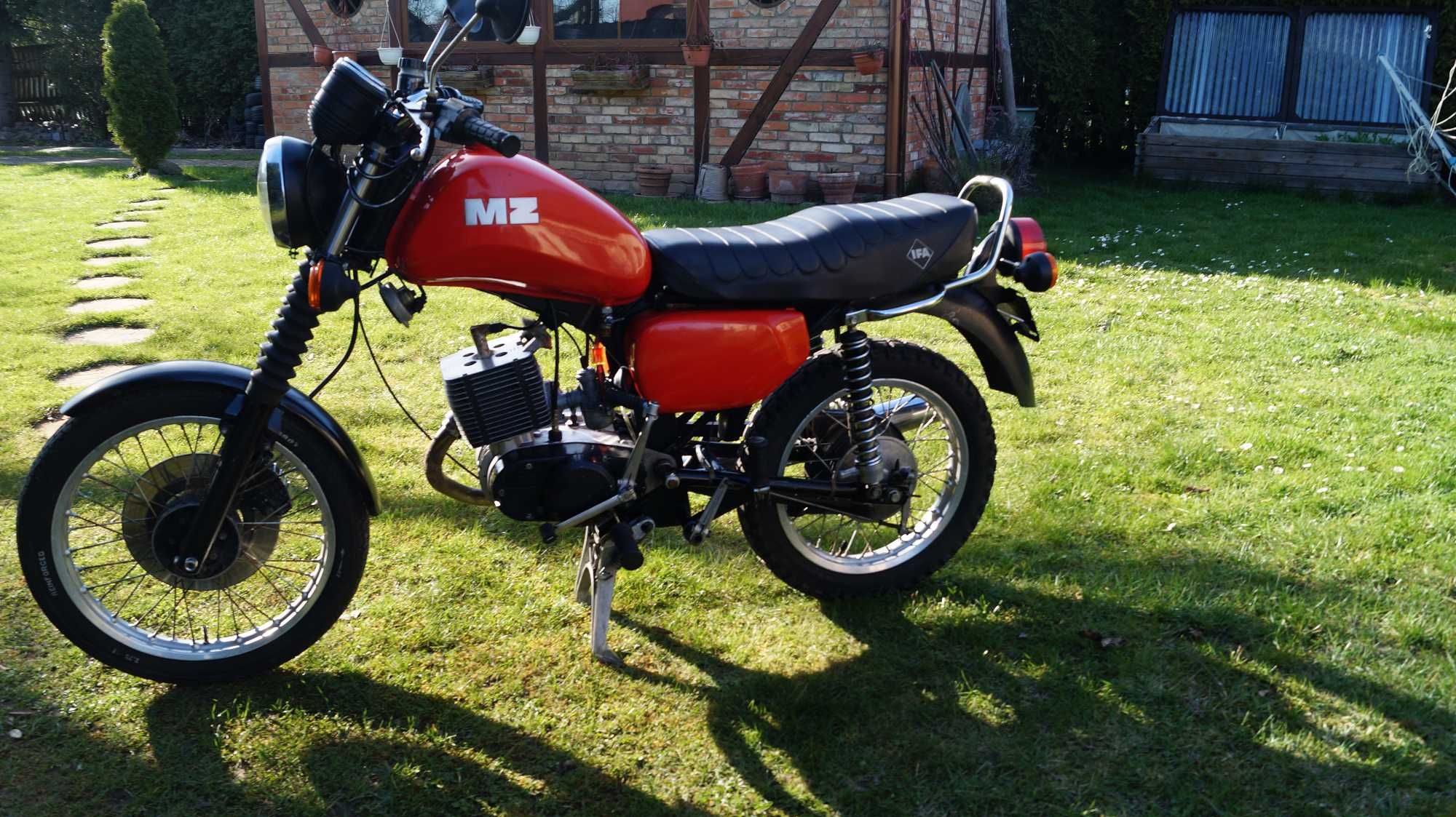 MZ ETZ 150. 1986 rok