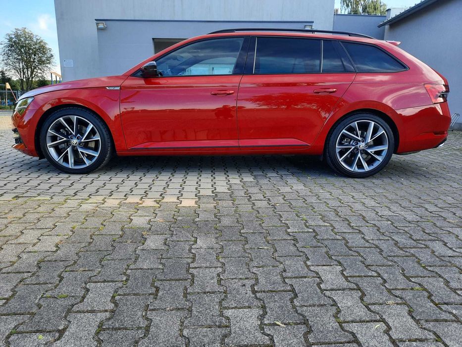 Skoda SUPERB combi SPORTLINE 2.0 TSI (280 KM)  2021R.  4x4