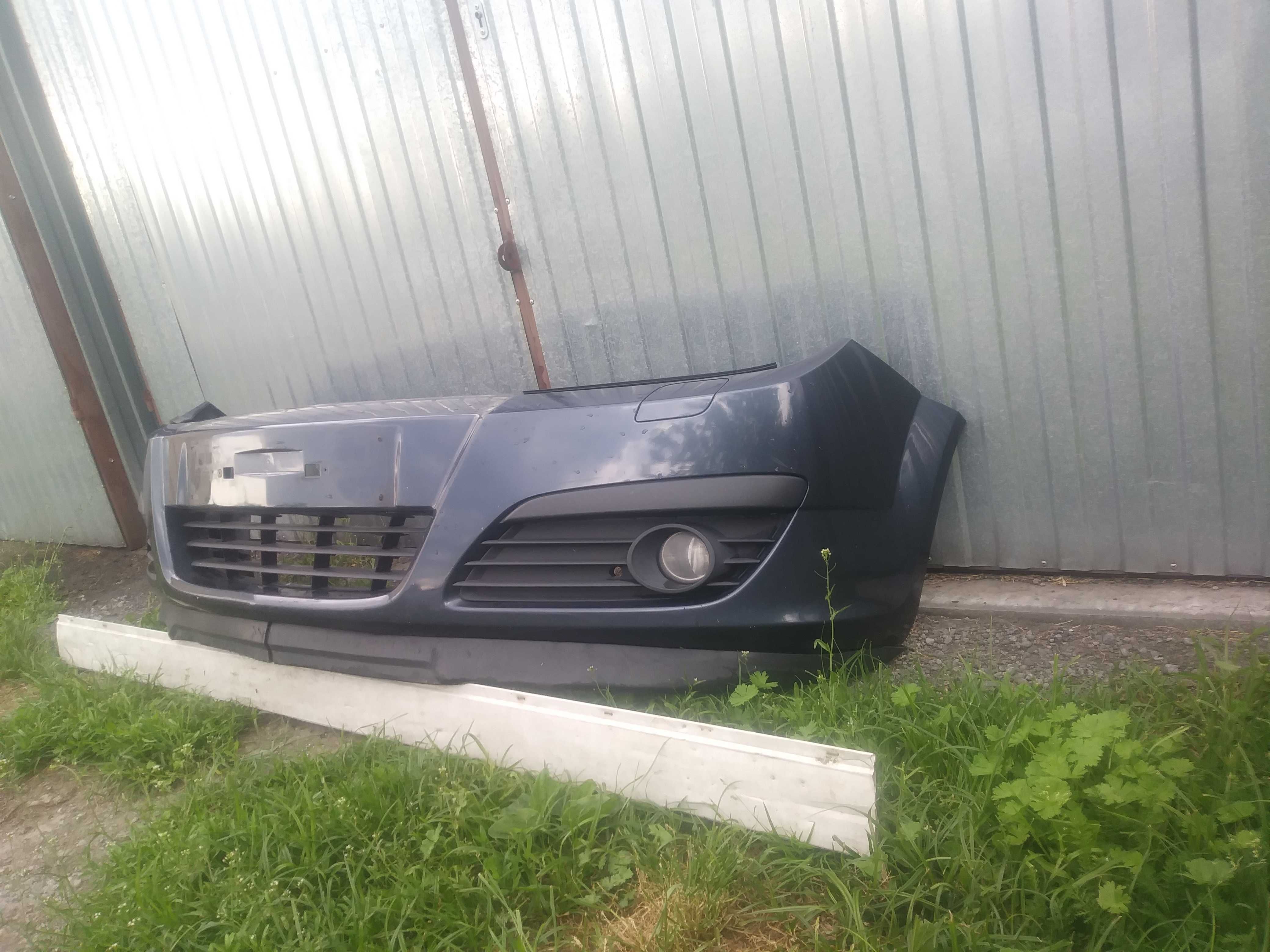 Opel Astra H 3 Zderzak przód przedni kolor Z168