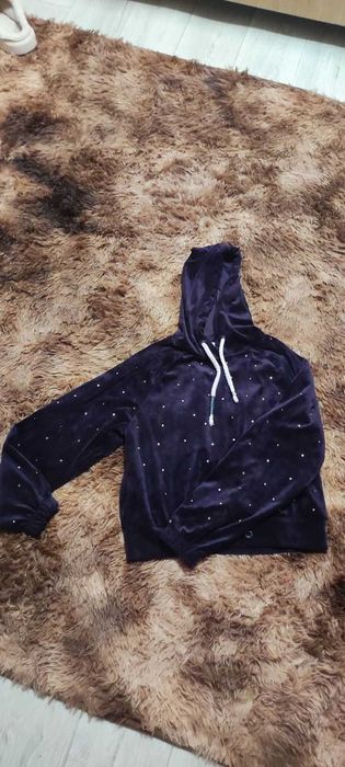 Велюровий костюм на дівчинку