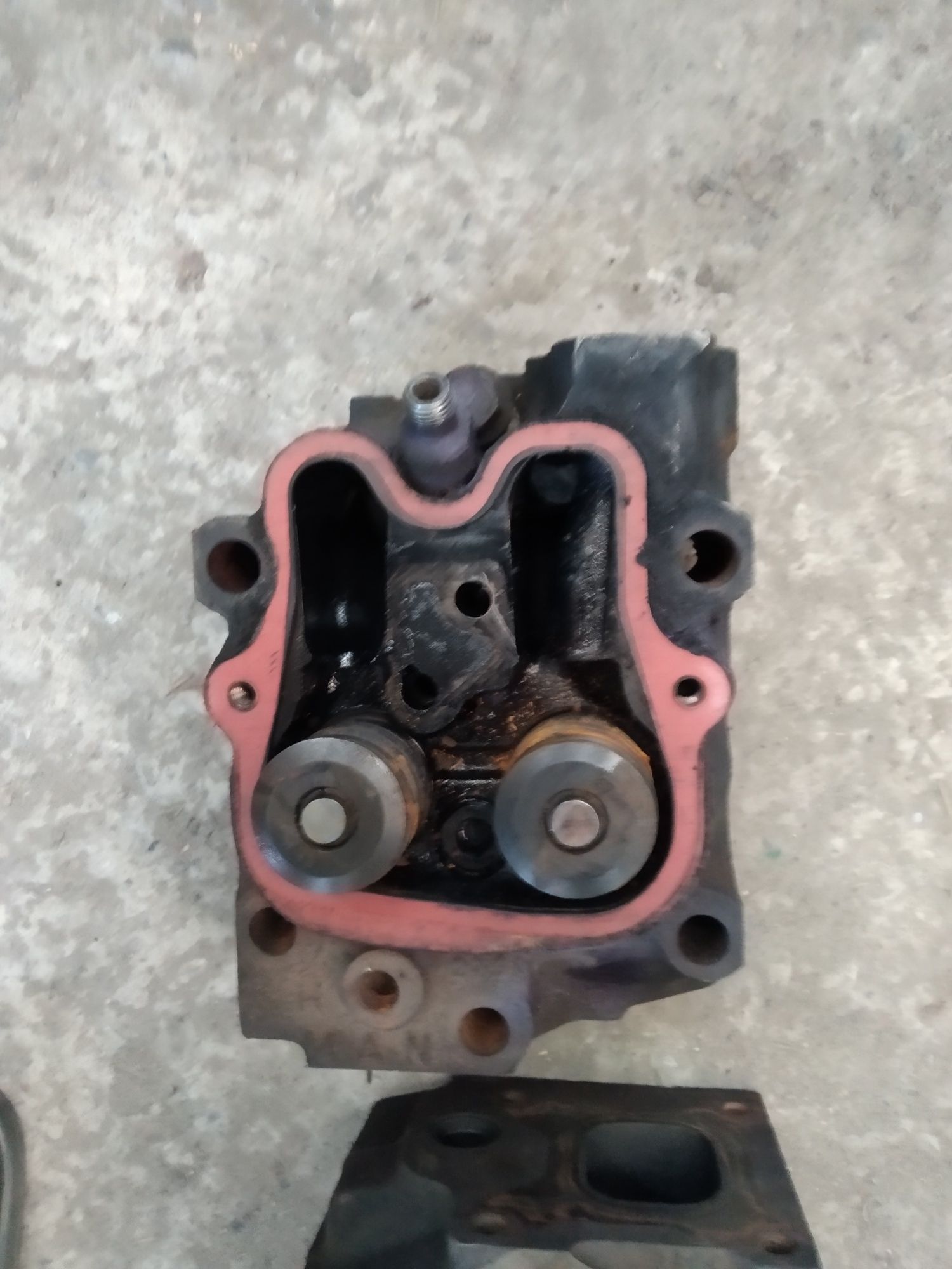 ГБЦ, ГОЛОВКА ДВИГУНА MAN TGL D0834 Man TGA F2000 Mercedes  Рекс 609