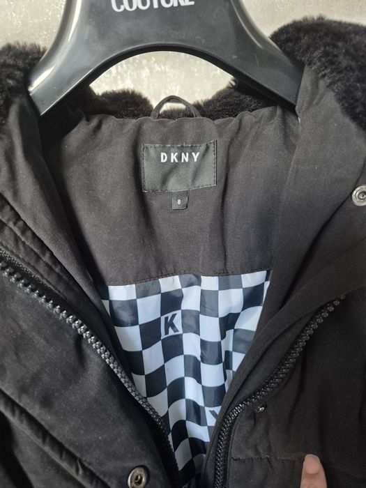 Зимове пальто DKNY  на 8р  куртка зимова  подовжена на дівчинку на хло