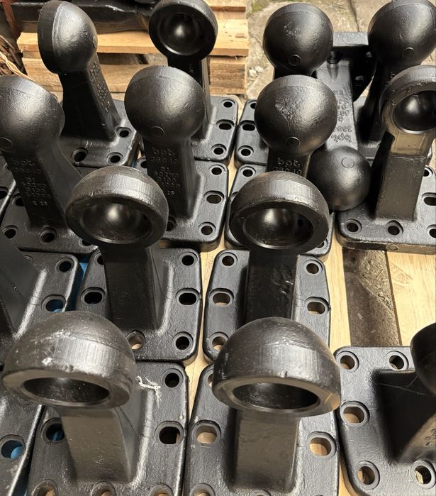 Ucho zaczepu Zapecz KUTE Włoskie Kula K80 mocne 40 Ton Flansza 145x145