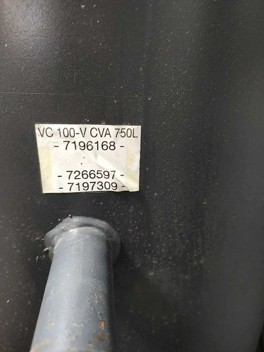 sprzedam zasobnik ciepłej wody VitoCell 100-V 750l + drugi zasobnik