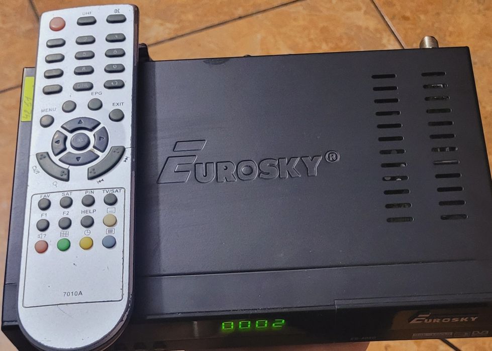 Спутниковий ресівер