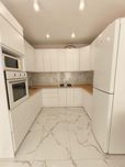 В Продажу триповерховий Таунхаус з ремонтом, ГАЗ, 105 м²