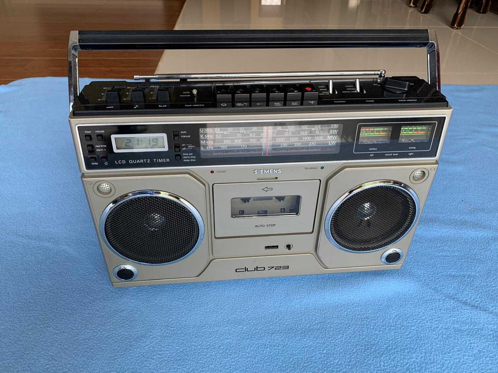 Radiomagnetofon SIEMENS CLUB 723