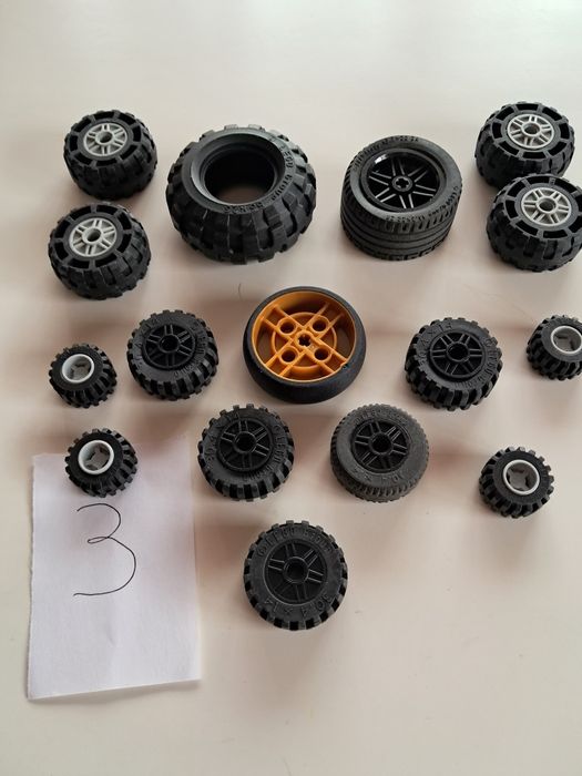 Lego - varios lotes de peças