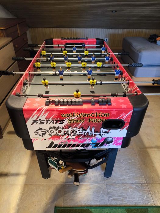 Mesa multijogos usado