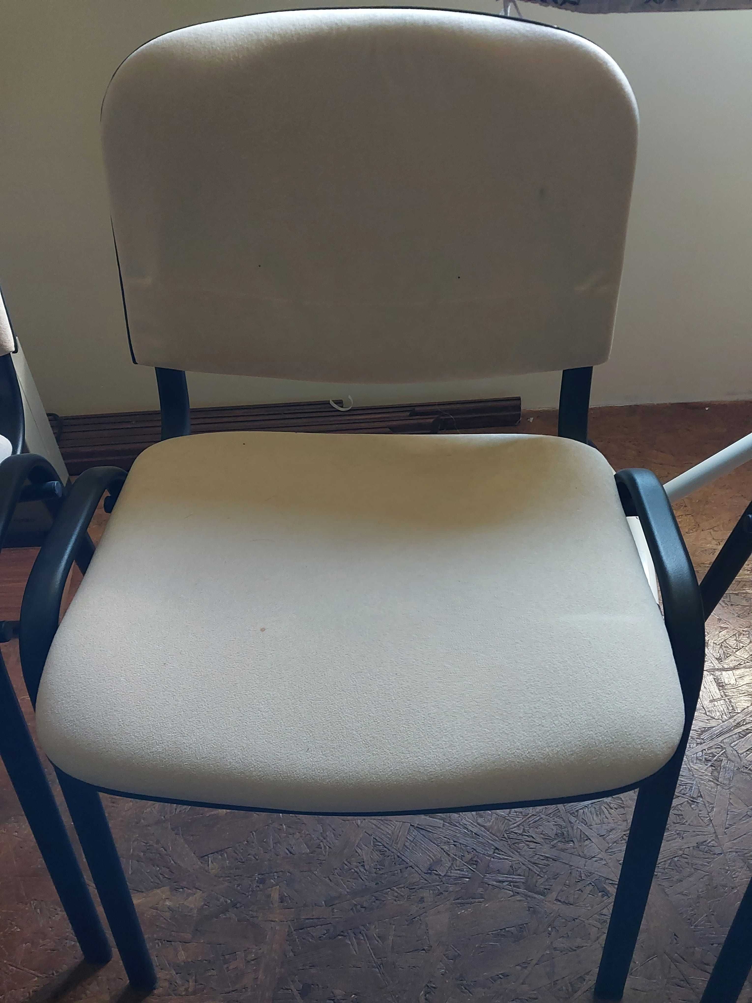3 Krzesła biurowo-konferencyjne Nowy Styl Iso