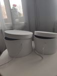Pudelka welurowe biale, box kwiatowy