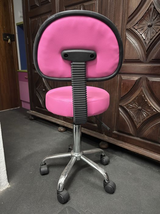 Cadeira Rosa rotativa