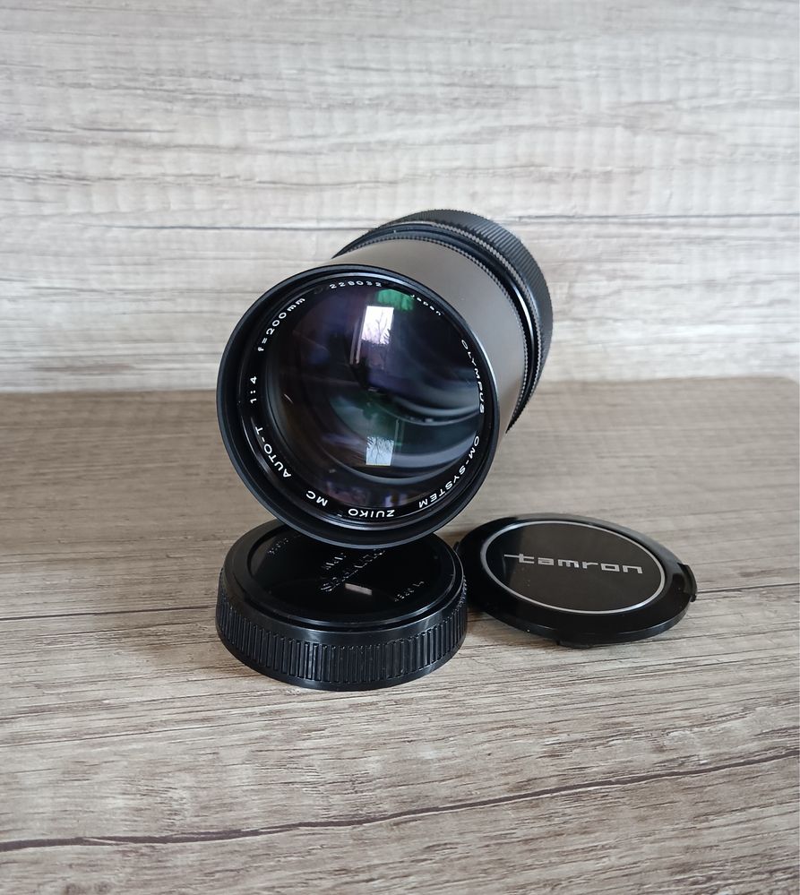 Olympus OM Zuiko MC 200mm f4 Telephoto обʼєктив