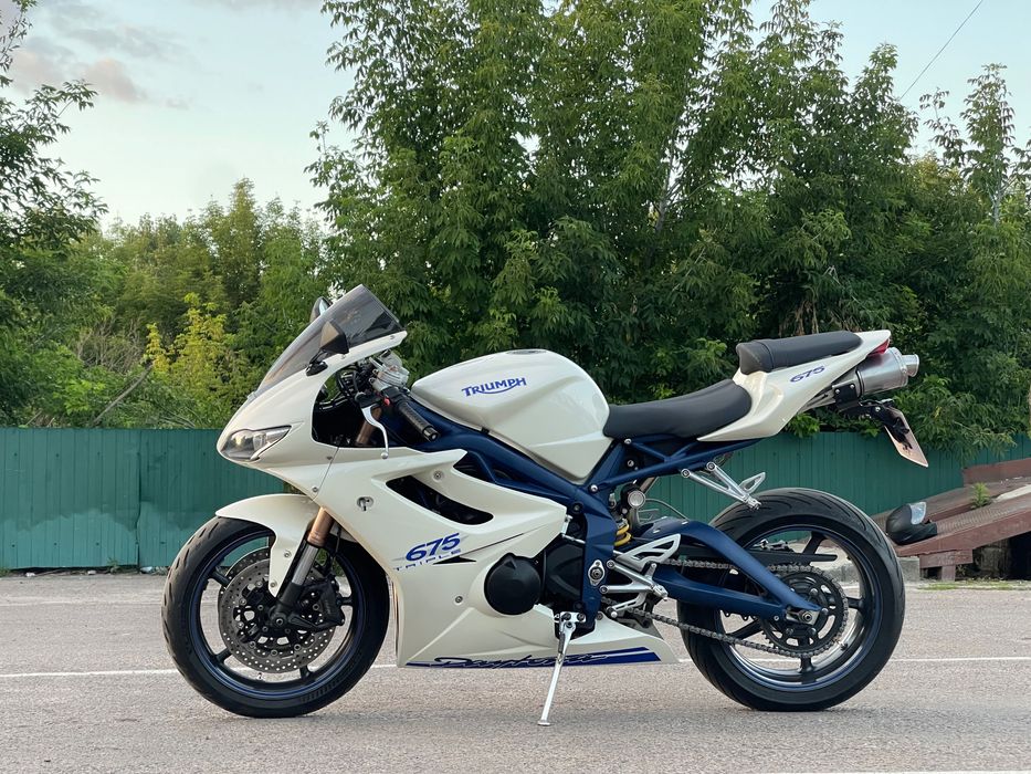 Мотоцикл TRIUMPH Daytona 675