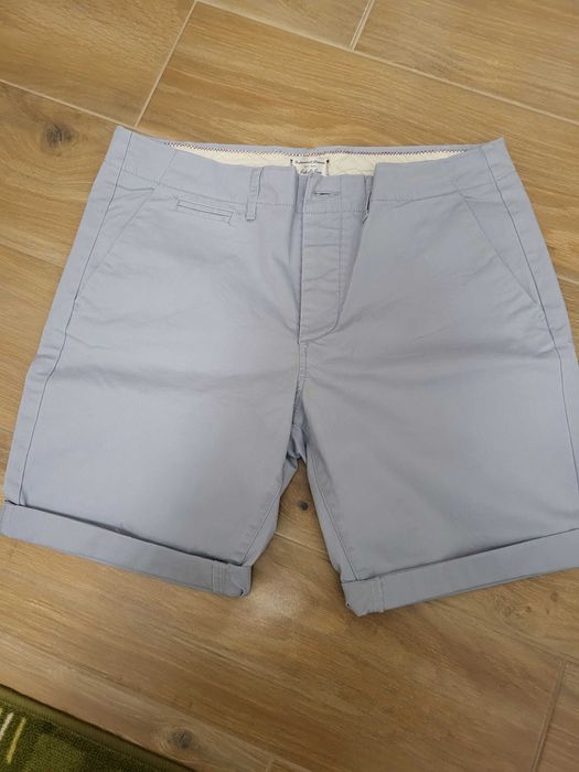 Spodenki L Regular Fit