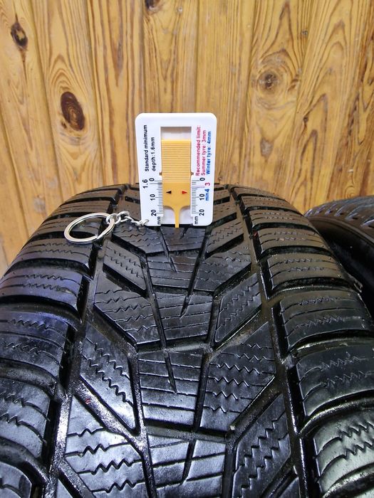 Продам Шини (зима) Деталі в описі оголошення