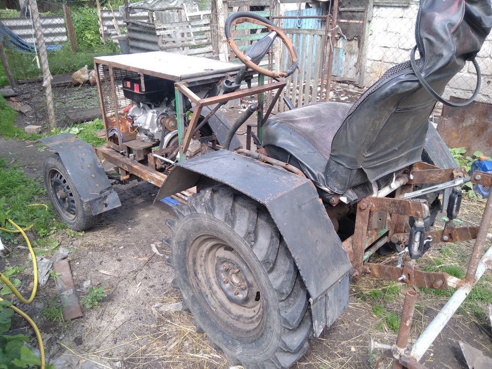 Мінітрактор саморобний