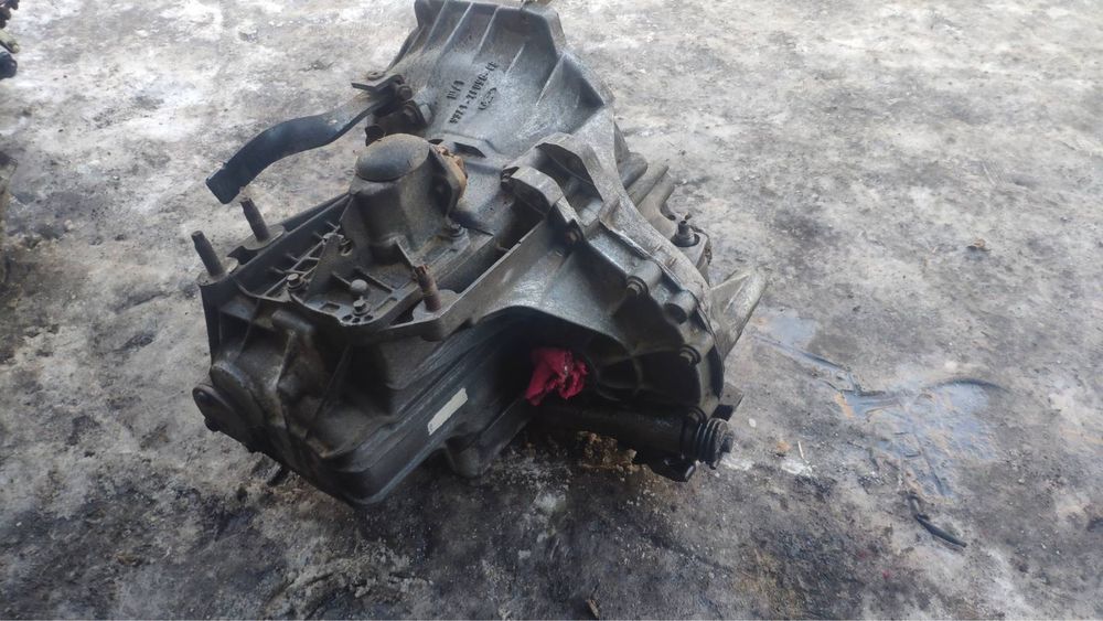 МКПП Ford Mondeo 1. 1.8td. 93 ZT7F096CB